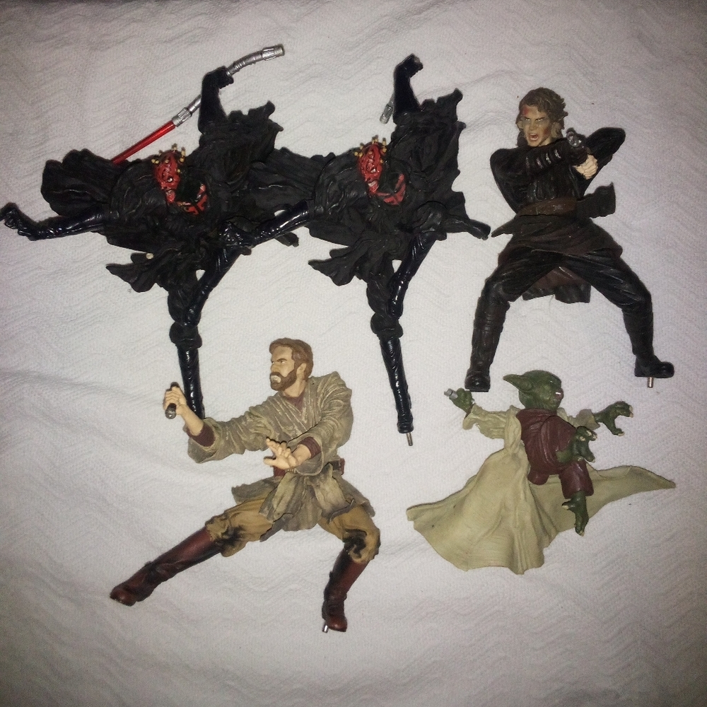 Lot of 5 2002 Star Wars Unleashed Figures Loose and missing stuff